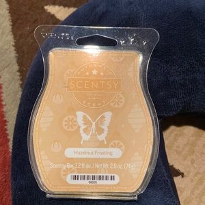 Scentsy bar -Hazelnut Frosting